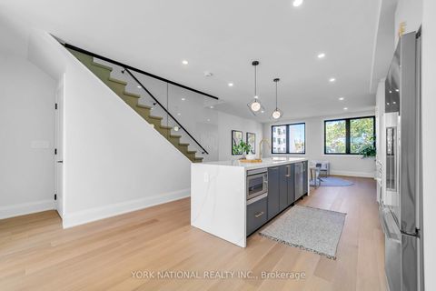 Photo 12 at 8 - 59 Charles Street, Central Newmarket, Newmarket