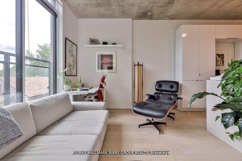 Photo 3 at 309 - 130 Rusholme Road, Dufferin Grove, Toronto