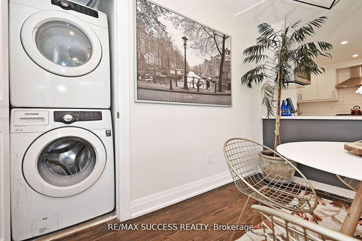 Photo 23 at 492 Sherin Drive, WO West, Oakville