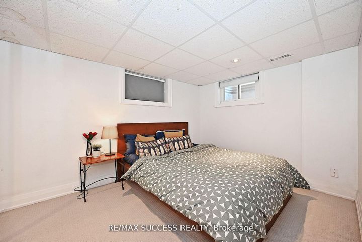 Photo 37 at 492 Sherin Drive, WO West, Oakville