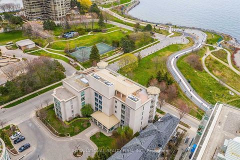 Photo 1 at PH502 - 80 Palace Pier Court, Mimico, Toronto