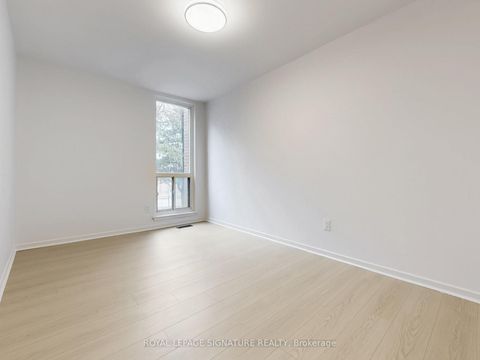 Photo 20 at 4 - 374 Driftwood Avenue, Black Creek, Toronto