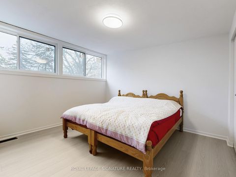 Photo 24 at 4 - 374 Driftwood Avenue, Black Creek, Toronto