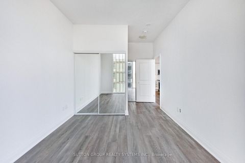 Photo 20 at 1704 - 10 Gatineau Drive, Beverley Glen, Vaughan