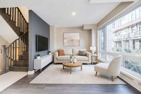 Photo 7 at 41 Brunet Drive, Vellore Village, Vaughan