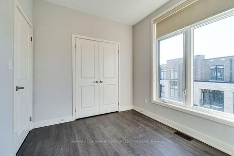 Photo 35 at 41 Brunet Drive, Vellore Village, Vaughan