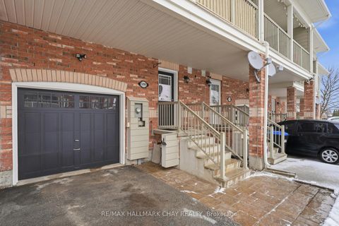 Photo 2 at 1280 Coleman Crescent, Alcona, Innisfil