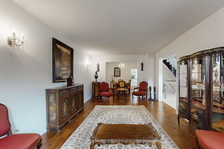 Photo 7 at 97 Stave Crescent, Westbrook, Richmond Hill