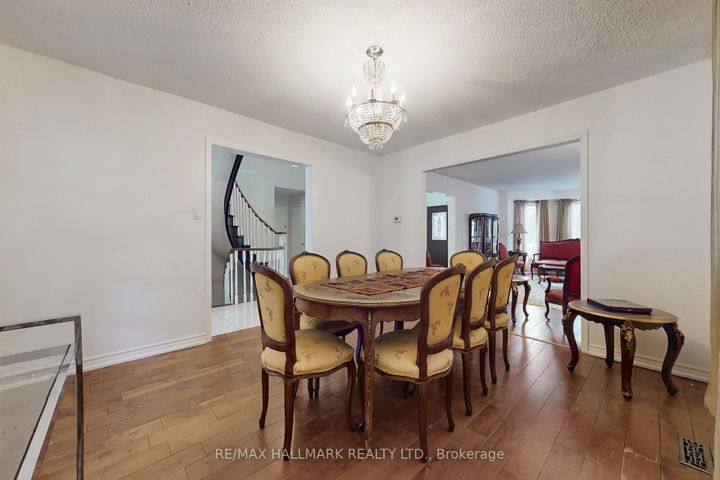 Photo 9 at 97 Stave Crescent, Westbrook, Richmond Hill