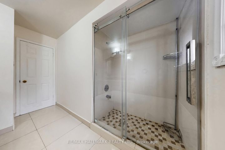 Photo 30 at 97 Stave Crescent, Westbrook, Richmond Hill