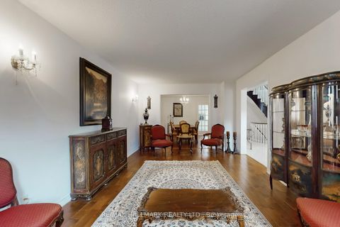 Photo 7 at 97 Stave Crescent, Westbrook, Richmond Hill