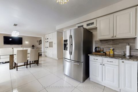 Photo 15 at 97 Stave Crescent, Westbrook, Richmond Hill