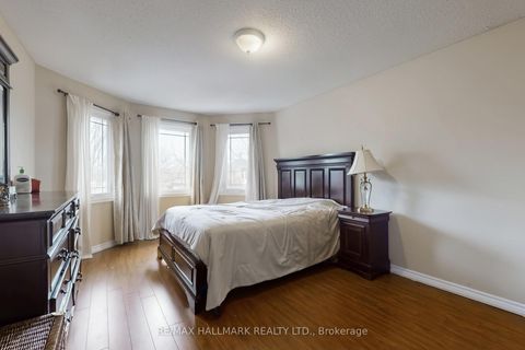 Photo 27 at 97 Stave Crescent, Westbrook, Richmond Hill