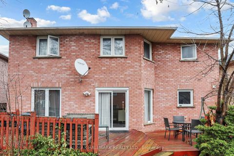 Photo 31 at 97 Stave Crescent, Westbrook, Richmond Hill