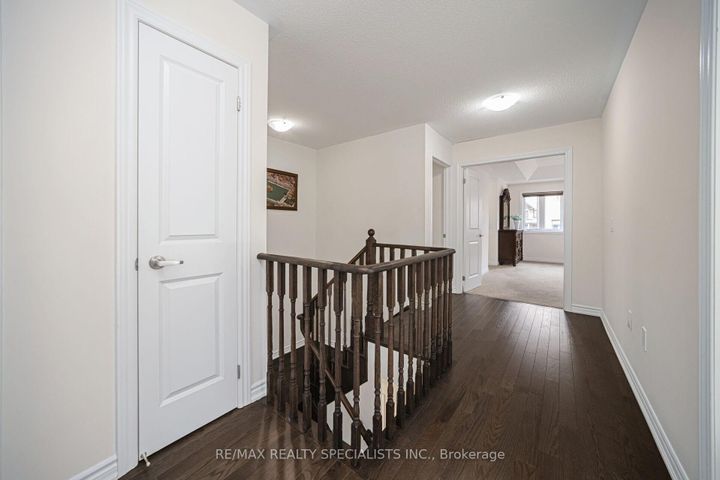 Photo 22 at 43 Clockwork Drive, Northwest Brampton, Brampton