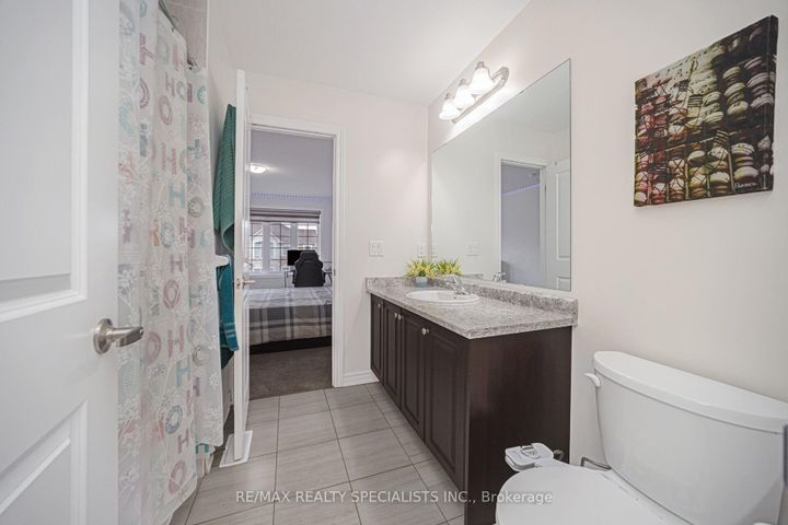 Photo 30 at 43 Clockwork Drive, Northwest Brampton, Brampton