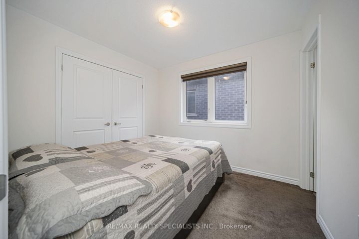 Photo 33 at 43 Clockwork Drive, Northwest Brampton, Brampton