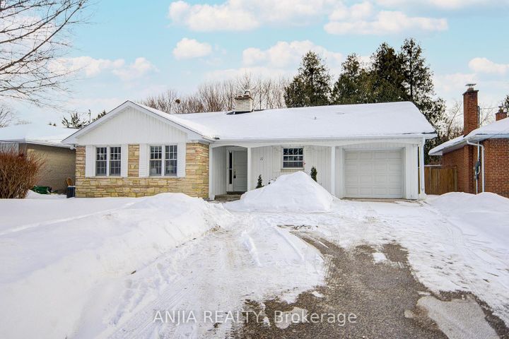 Photo 1 at 11 Drakefield Road, Bullock, Markham