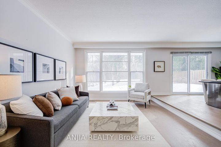 Photo 10 at 11 Drakefield Road, Bullock, Markham