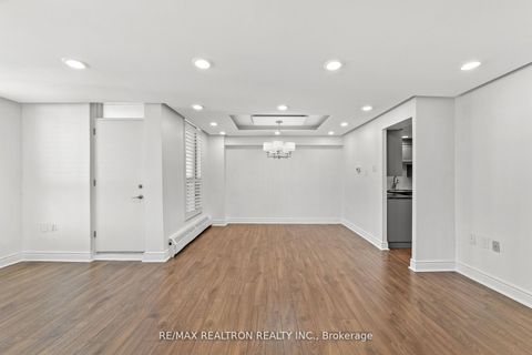 Photo 1 at 702 - 130 Neptune Drive, Lawrence, Toronto