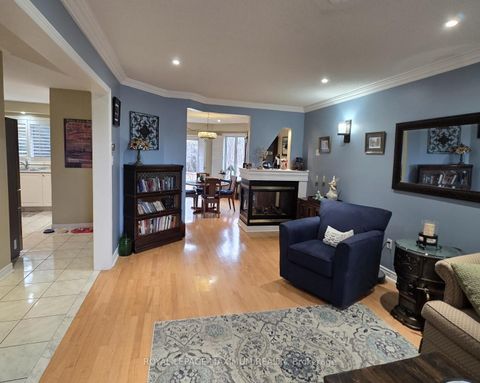 Photo 2 at 50 Panorama Crescent, Elder Mills, Vaughan