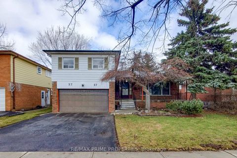 Photo 0 at 37 Lawnmere Crescent, Malvern West, Toronto