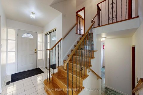 Photo 11 at 37 Lawnmere Crescent, Malvern West, Toronto
