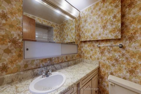 Photo 25 at 37 Lawnmere Crescent, Malvern West, Toronto