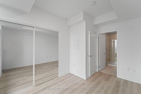 Photo 13 at 3703 - 395 Square One Drive, City Centre, Mississauga