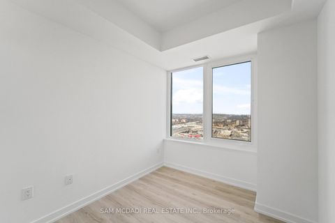 Photo 15 at 3703 - 395 Square One Drive, City Centre, Mississauga