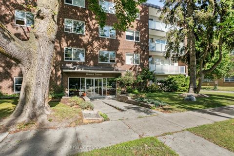 Photo 1 at 101 - 185 Stephen Drive, Queensway, Toronto