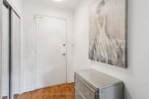 Photo 5 at 101 - 185 Stephen Drive, Queensway, Toronto