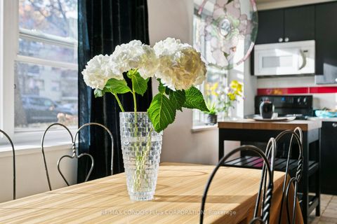 Photo 13 at 101 - 185 Stephen Drive, Queensway, Toronto