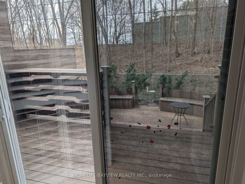 Photo 35 at 18 - 18 Oaken Gate Way, Windfields, Toronto