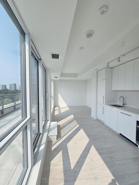 Photo 4 at 708 - 181 Sheppard Avenue E, Willowdale East, Toronto