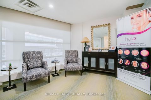 Photo 3 at 1 - 66 Avenue Road, Annex, Toronto