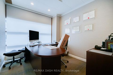 Photo 18 at 1 - 66 Avenue Road, Annex, Toronto