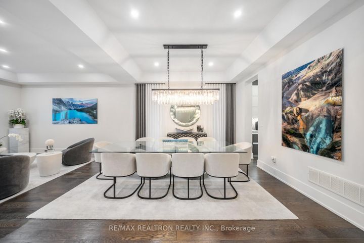 Photo 15 at 61 Cedarpoint Court, Patterson, Vaughan