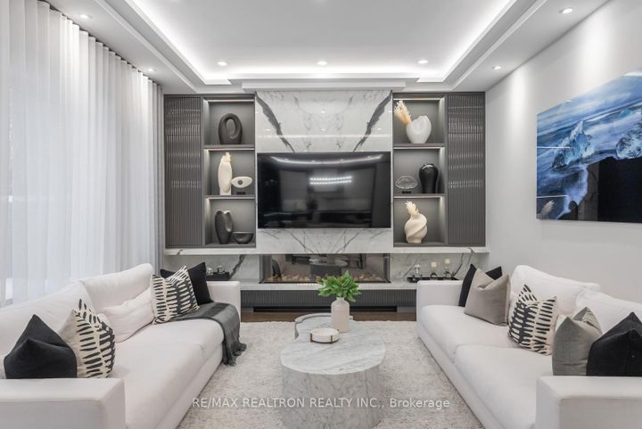 Photo 25 at 61 Cedarpoint Court, Patterson, Vaughan