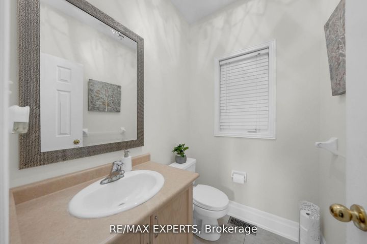 Photo 12 at 261 Mountainash Road, Wellington, Brampton