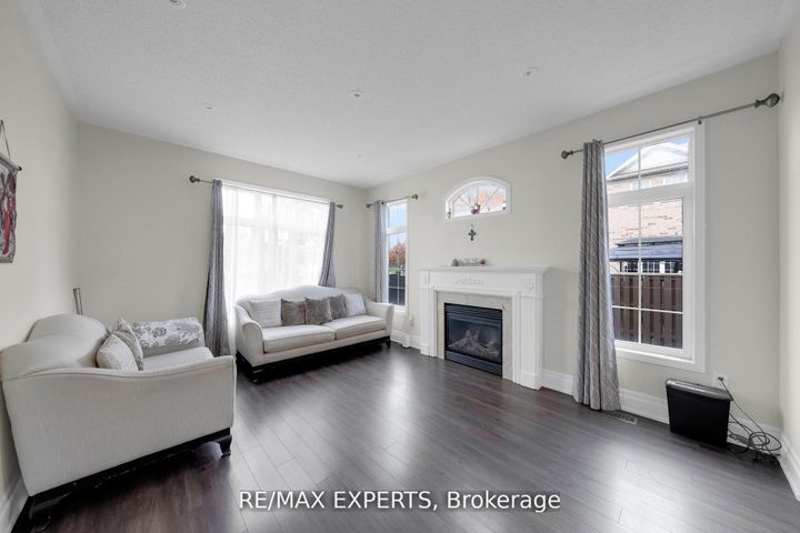 Photo 13 at 261 Mountainash Road, Wellington, Brampton