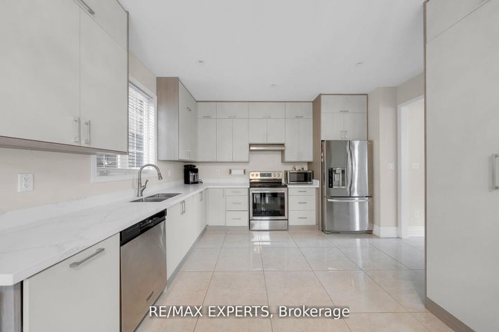 Photo 17 at 261 Mountainash Road, Wellington, Brampton