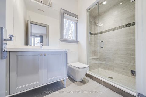 Photo 24 at 300 Upper Highland Crescent, Windfields, Toronto