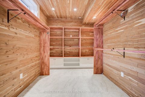 Photo 39 at 300 Upper Highland Crescent, Windfields, Toronto