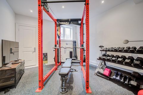 Photo 41 at 300 Upper Highland Crescent, Windfields, Toronto