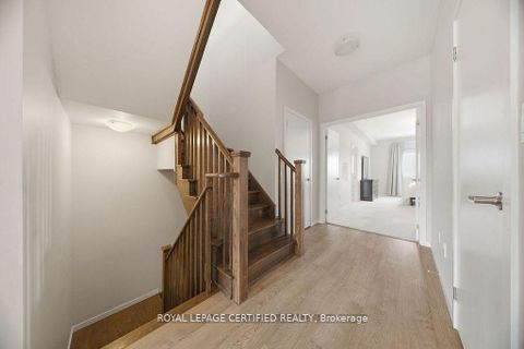 Photo 10 at 240 Elyse Court, Bayview Northeast, Aurora