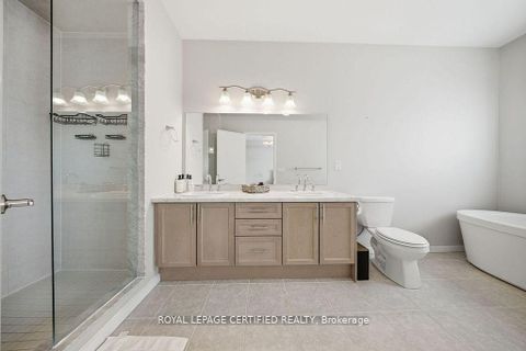 Photo 14 at 240 Elyse Court, Bayview Northeast, Aurora