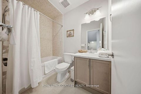 Photo 18 at 240 Elyse Court, Bayview Northeast, Aurora