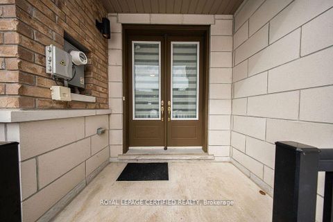 Photo 20 at 240 Elyse Court, Bayview Northeast, Aurora