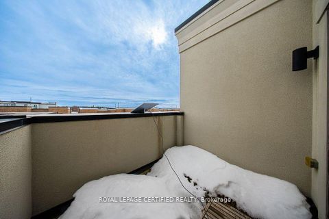 Photo 29 at 240 Elyse Court, Bayview Northeast, Aurora